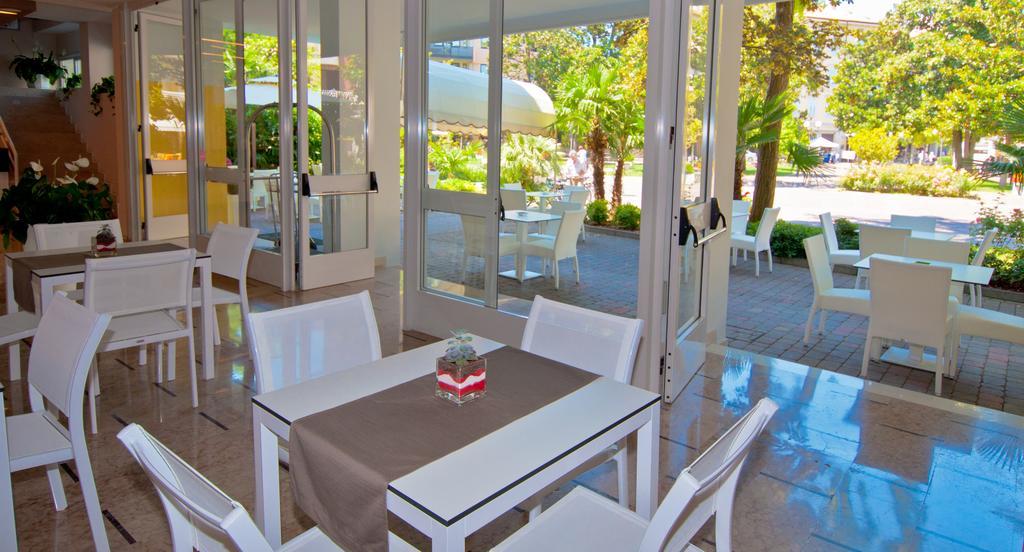 Hotel Park Spiaggia Grado Kültér fotó